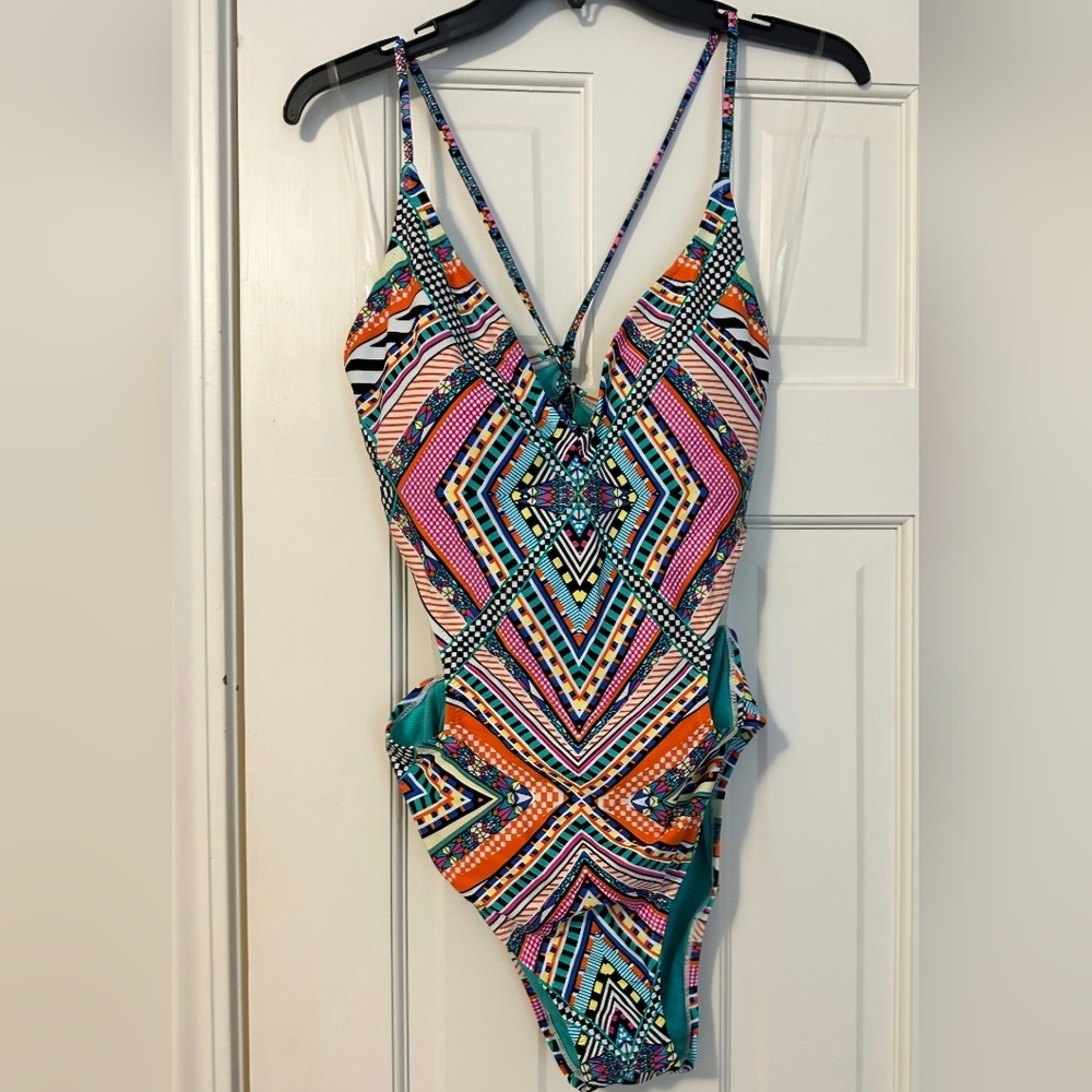 Jessica Simpson Multicolor Geometric Swimsuit